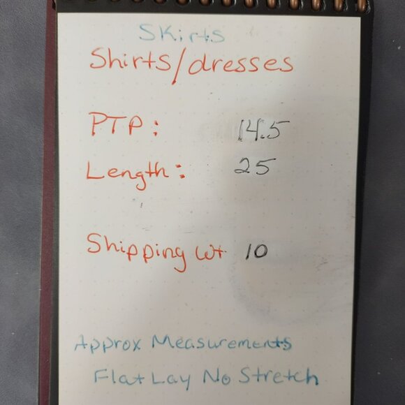 St Johns Bay Womens Blue Keyhole Peasant Top M Casual Lightweight Everyday - Picture 6 of 7